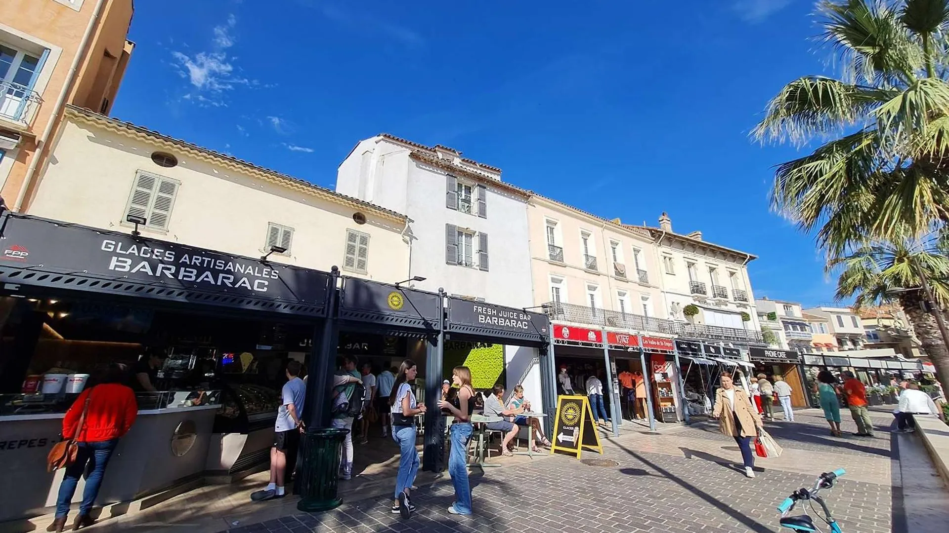 Appartement 2 Pieces Sainte-Maxime Proche Plage Avec Parking Et Climatisation - Fr-1-226-533 0*,